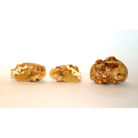 Yemas fondant con nueces - Turrones y Dulces Candela Espí